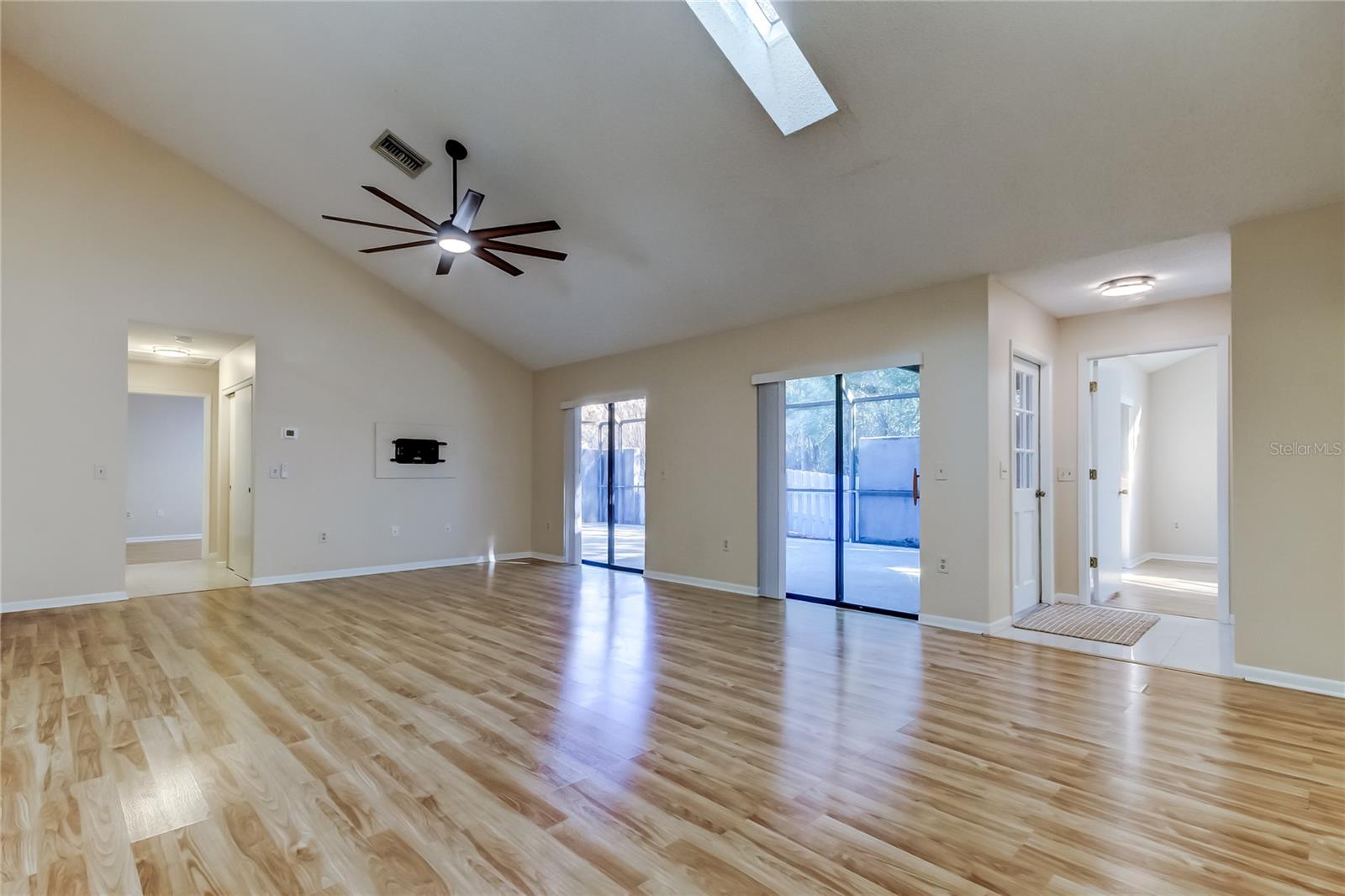 3186 CHARTER CLUB DRIVE C