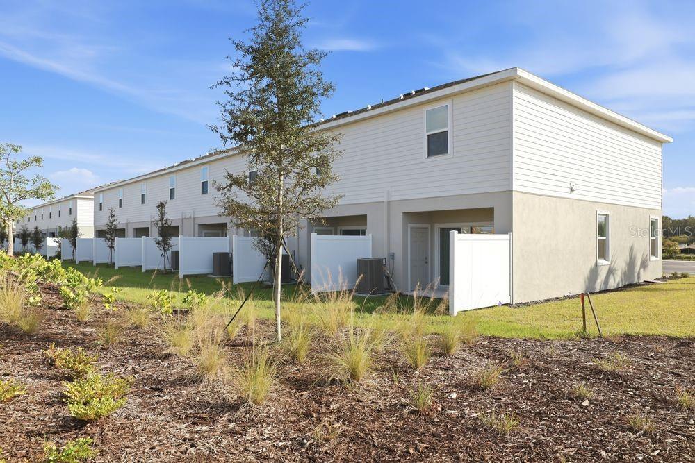 THE TOWNS AT FIRETHORN - Residential