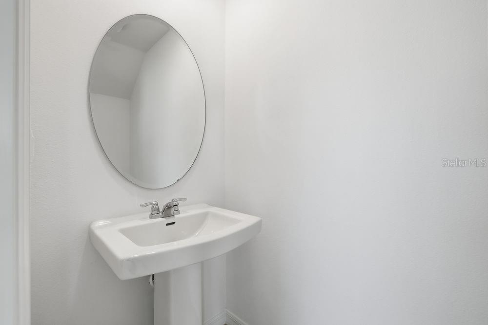 THE TOWNS AT FIRETHORN - Residential