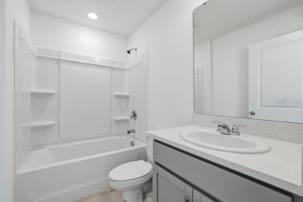 THE TOWNS AT FIRETHORN - Residential