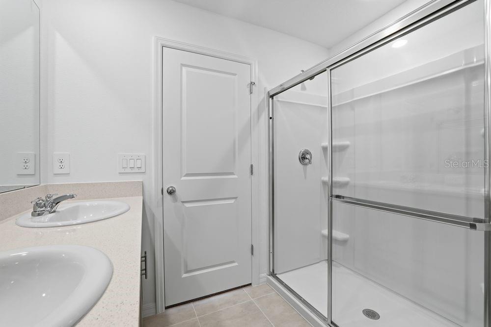 THE TOWNS AT FIRETHORN - Residential