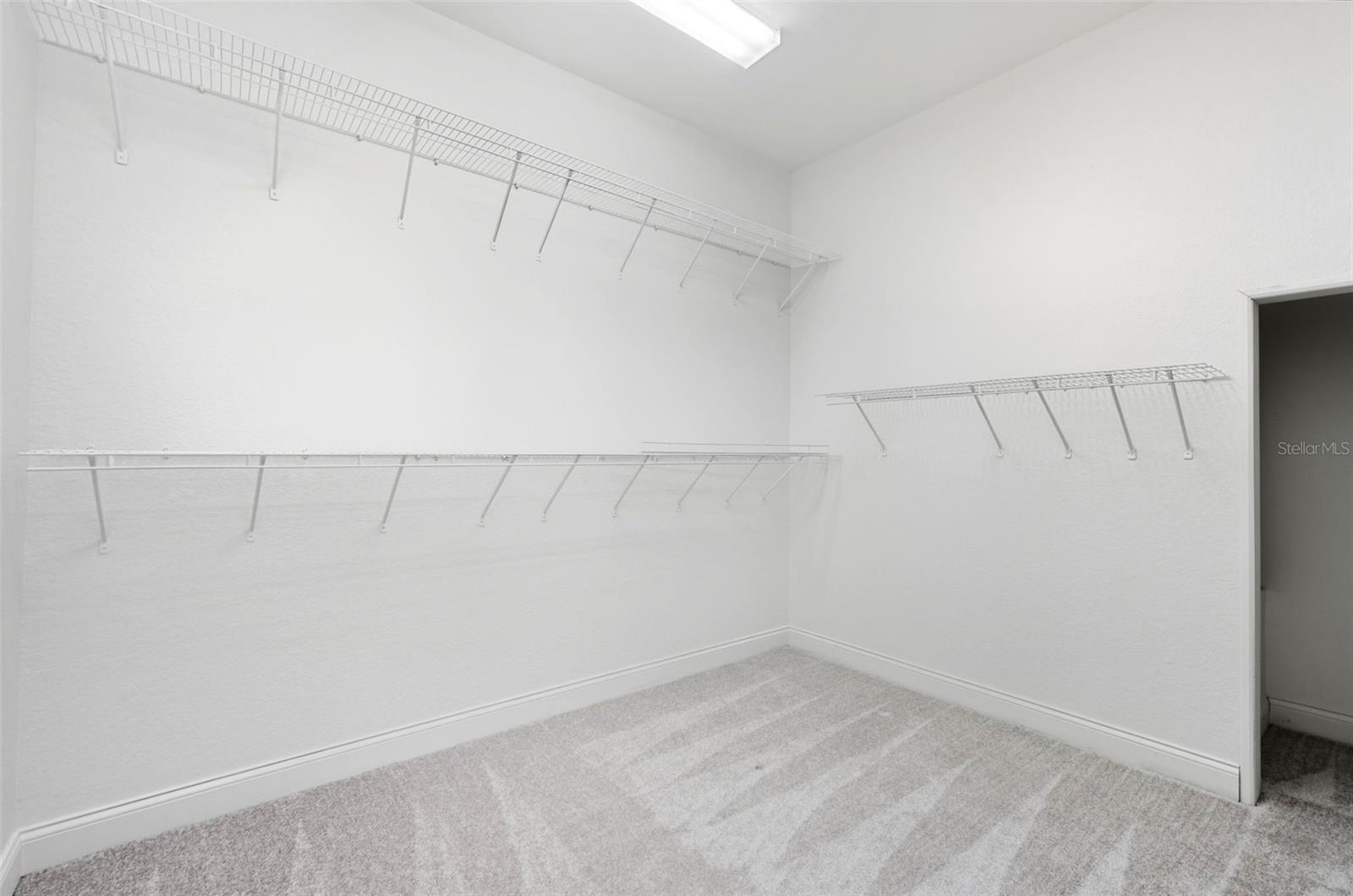 HAPPY TRAILS UNIT 4 - Residential