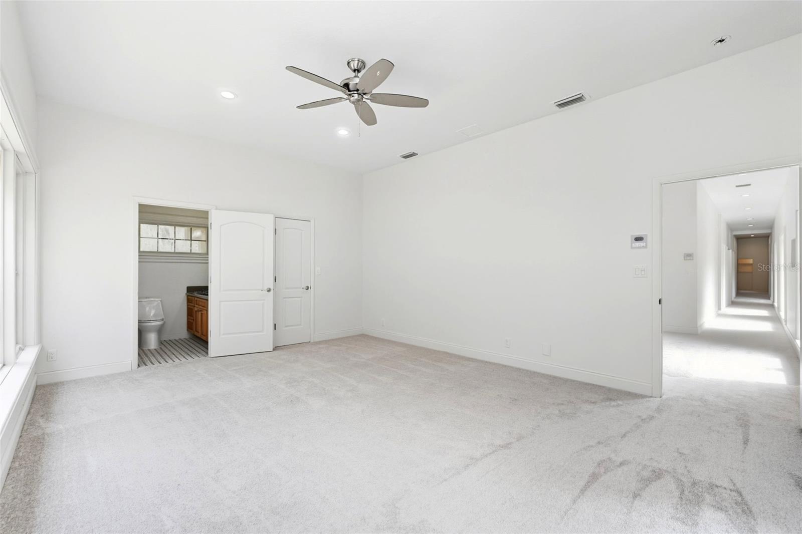 HAPPY TRAILS UNIT 4 - Residential