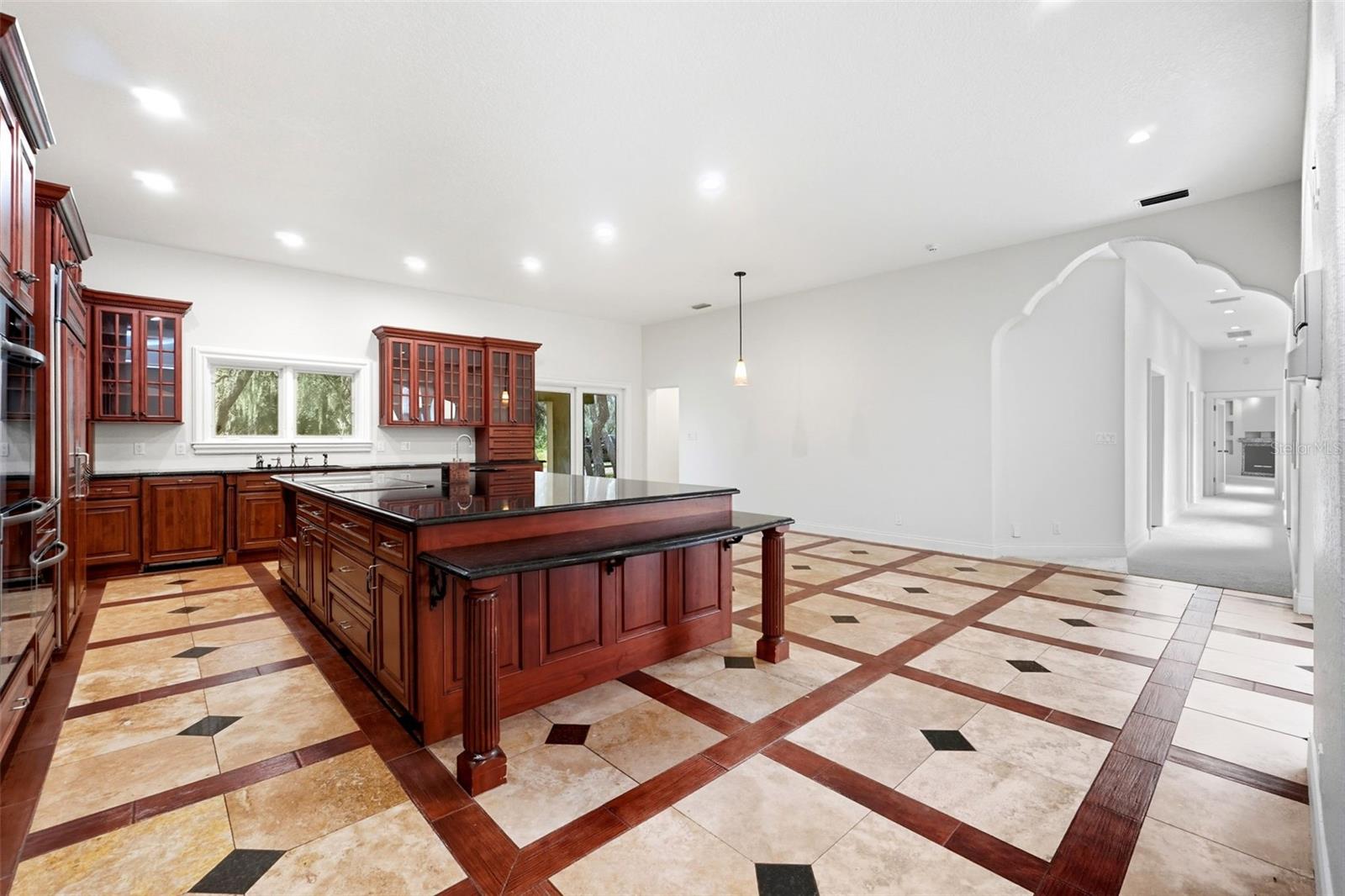 HAPPY TRAILS UNIT 4 - Residential