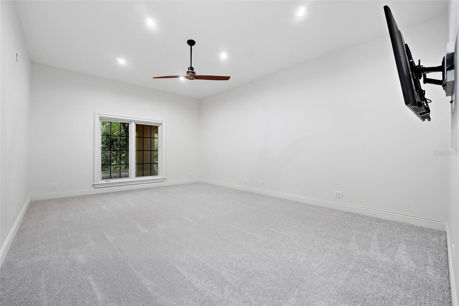 HAPPY TRAILS UNIT 4 - Residential