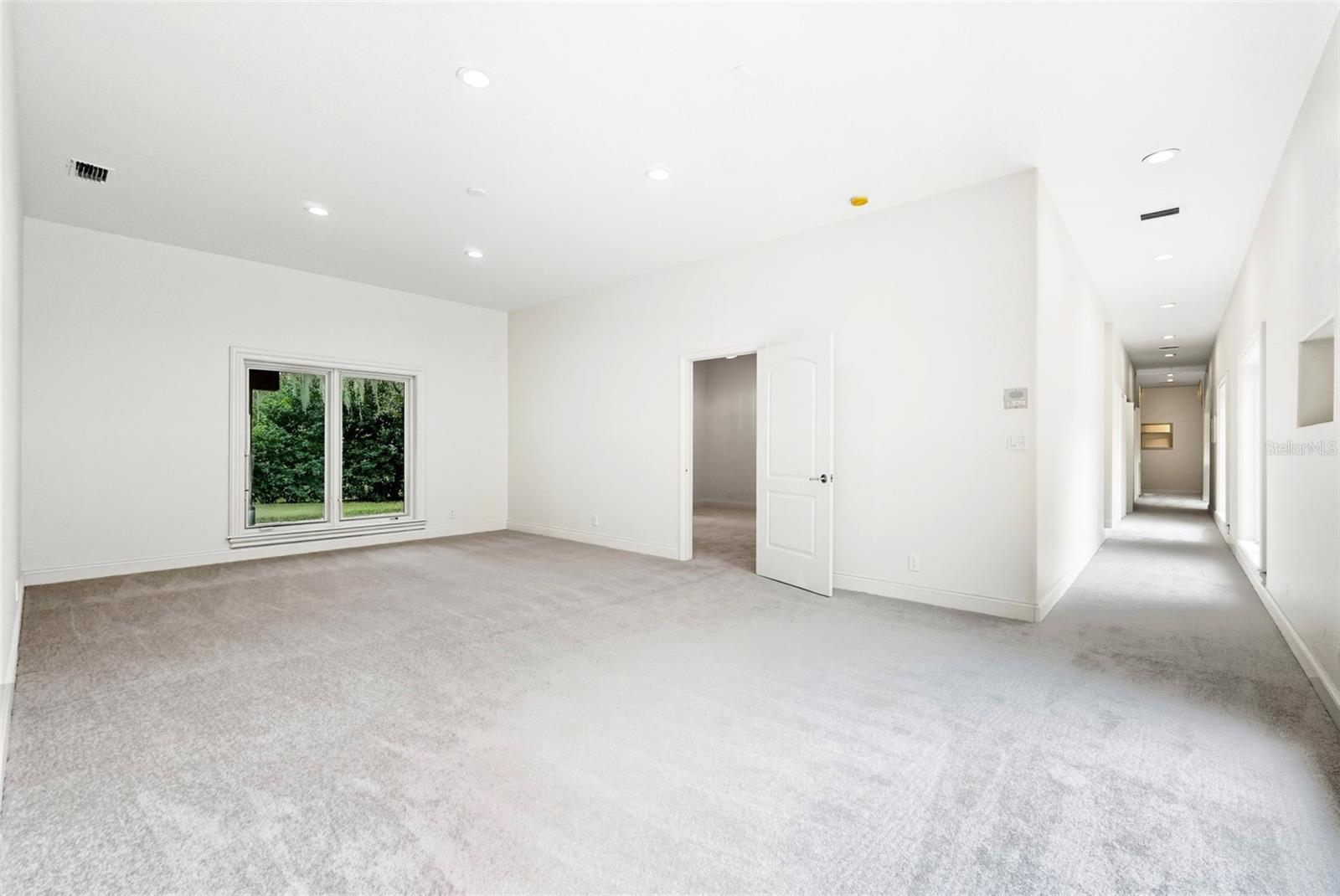 HAPPY TRAILS UNIT 4 - Residential