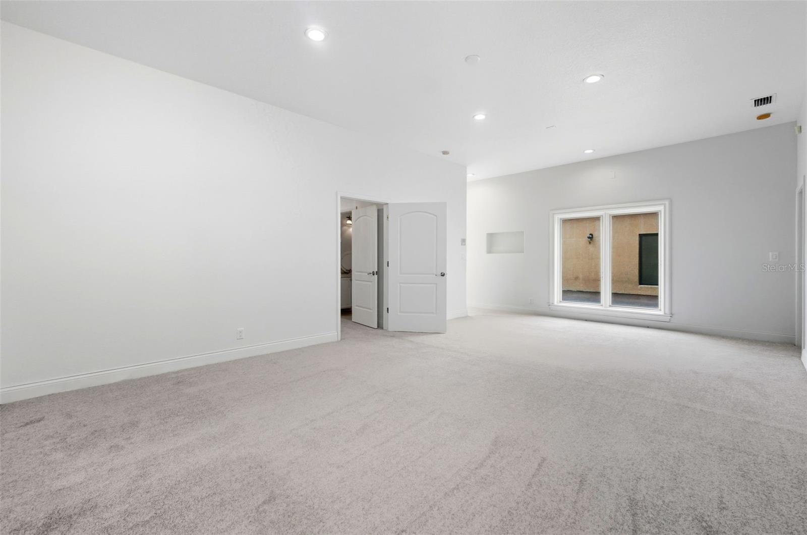 HAPPY TRAILS UNIT 4 - Residential