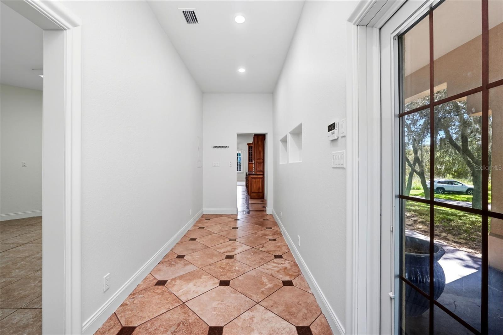 HAPPY TRAILS UNIT 4 - Residential