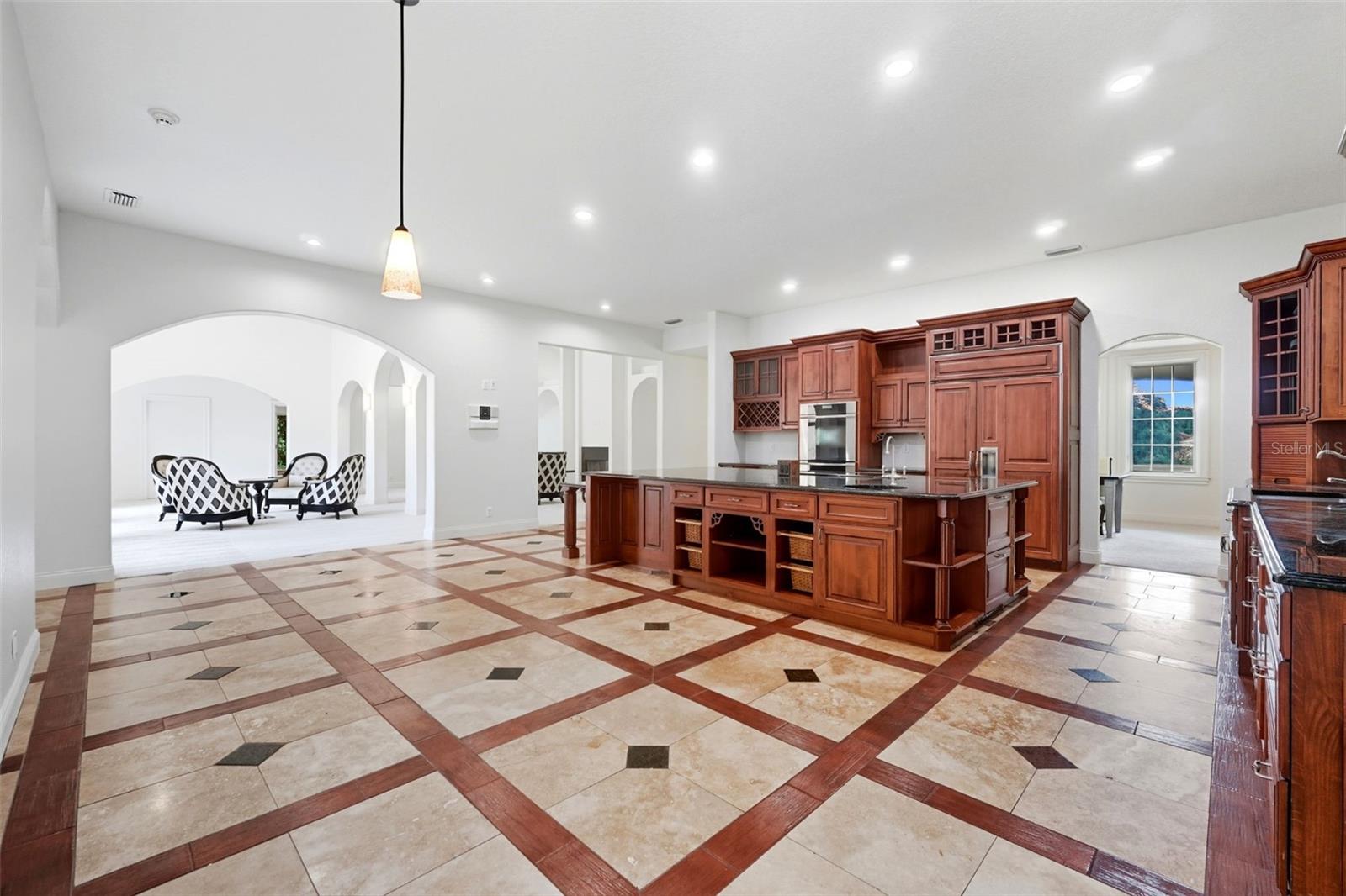 HAPPY TRAILS UNIT 4 - Residential