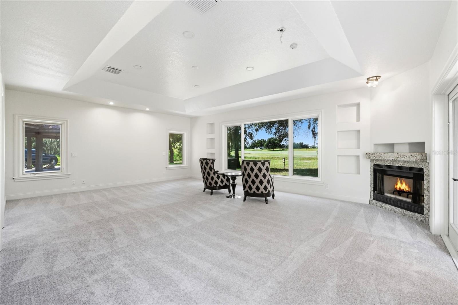 HAPPY TRAILS UNIT 4 - Residential