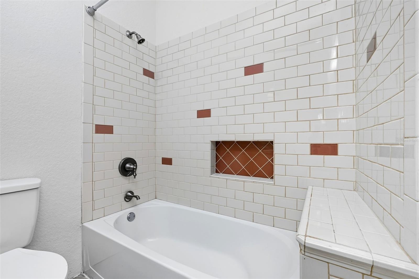 HAPPY TRAILS UNIT 4 - Residential