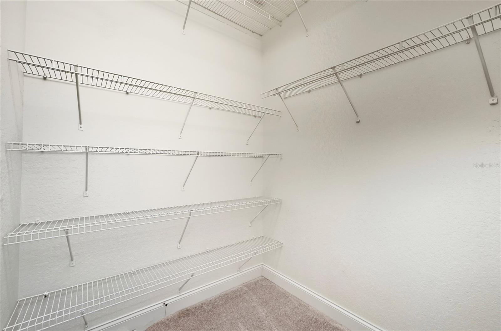 HAPPY TRAILS UNIT 4 - Residential