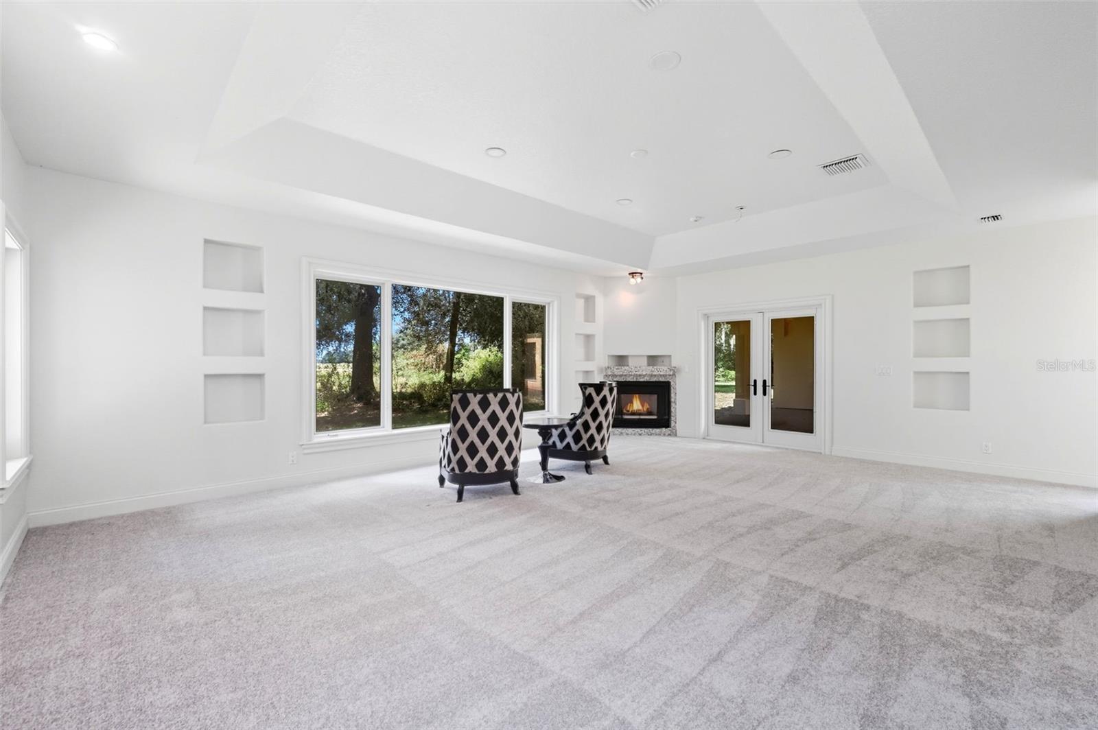HAPPY TRAILS UNIT 4 - Residential