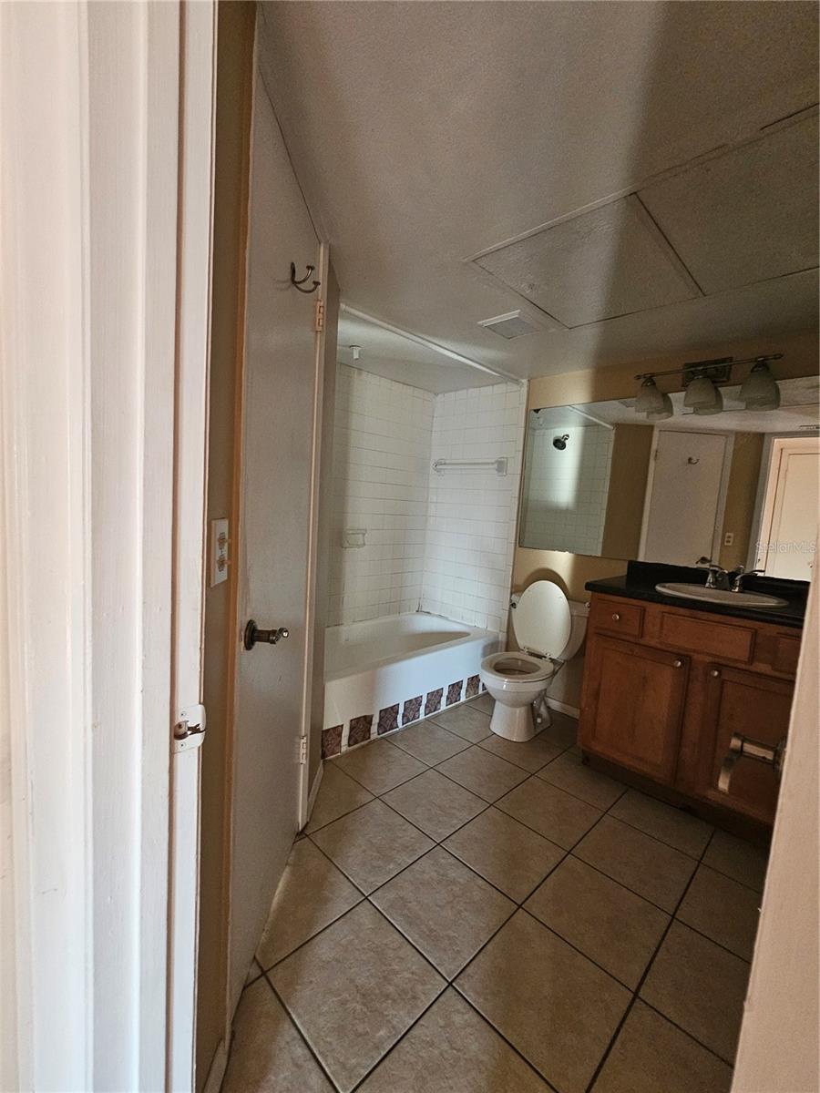 LAKEWOOD PARK A CONDO - Residential