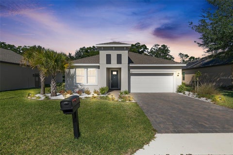 Featured picture for the property OM676796