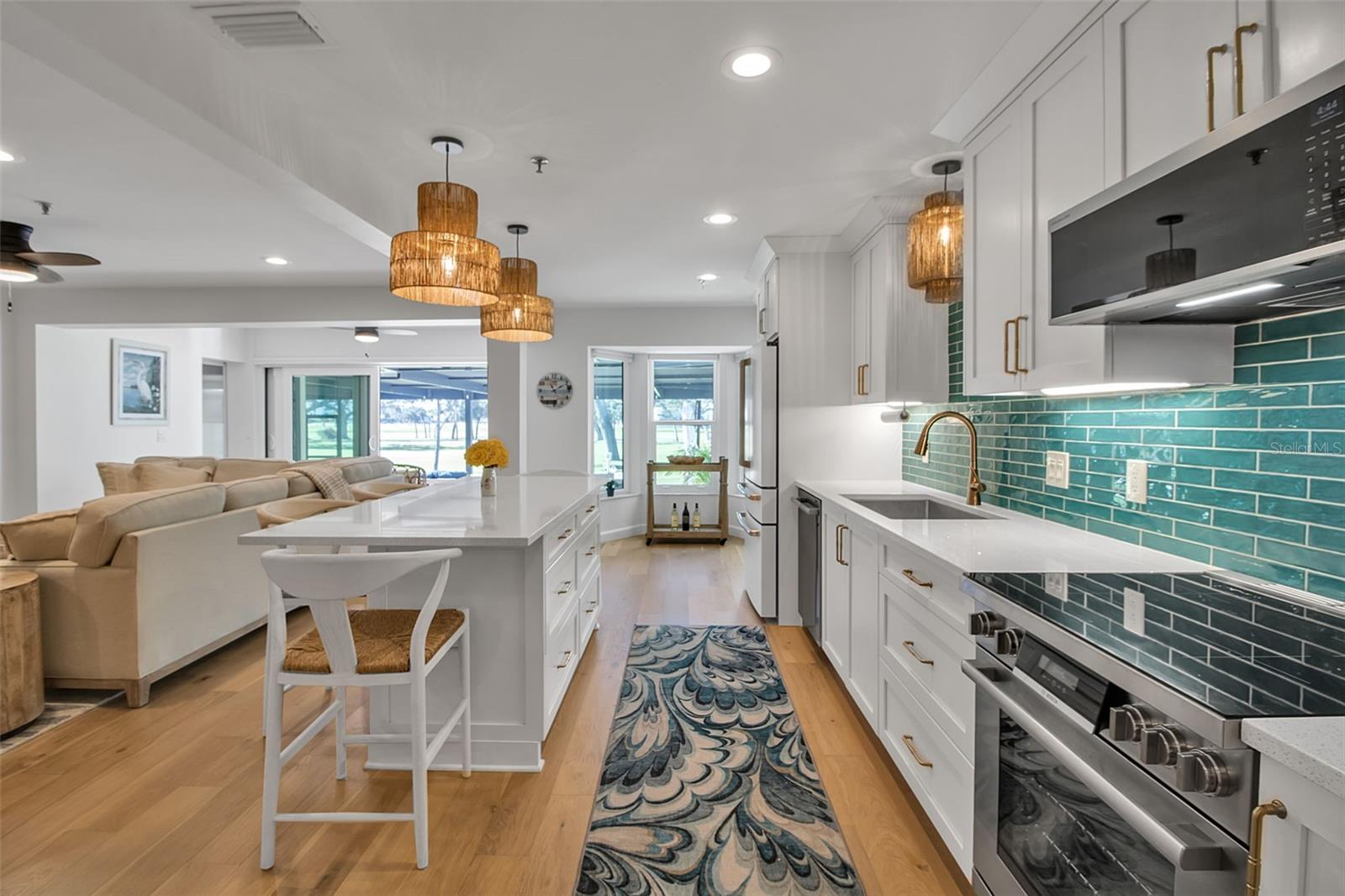 HARBOR OAKS PH I & II - Residential