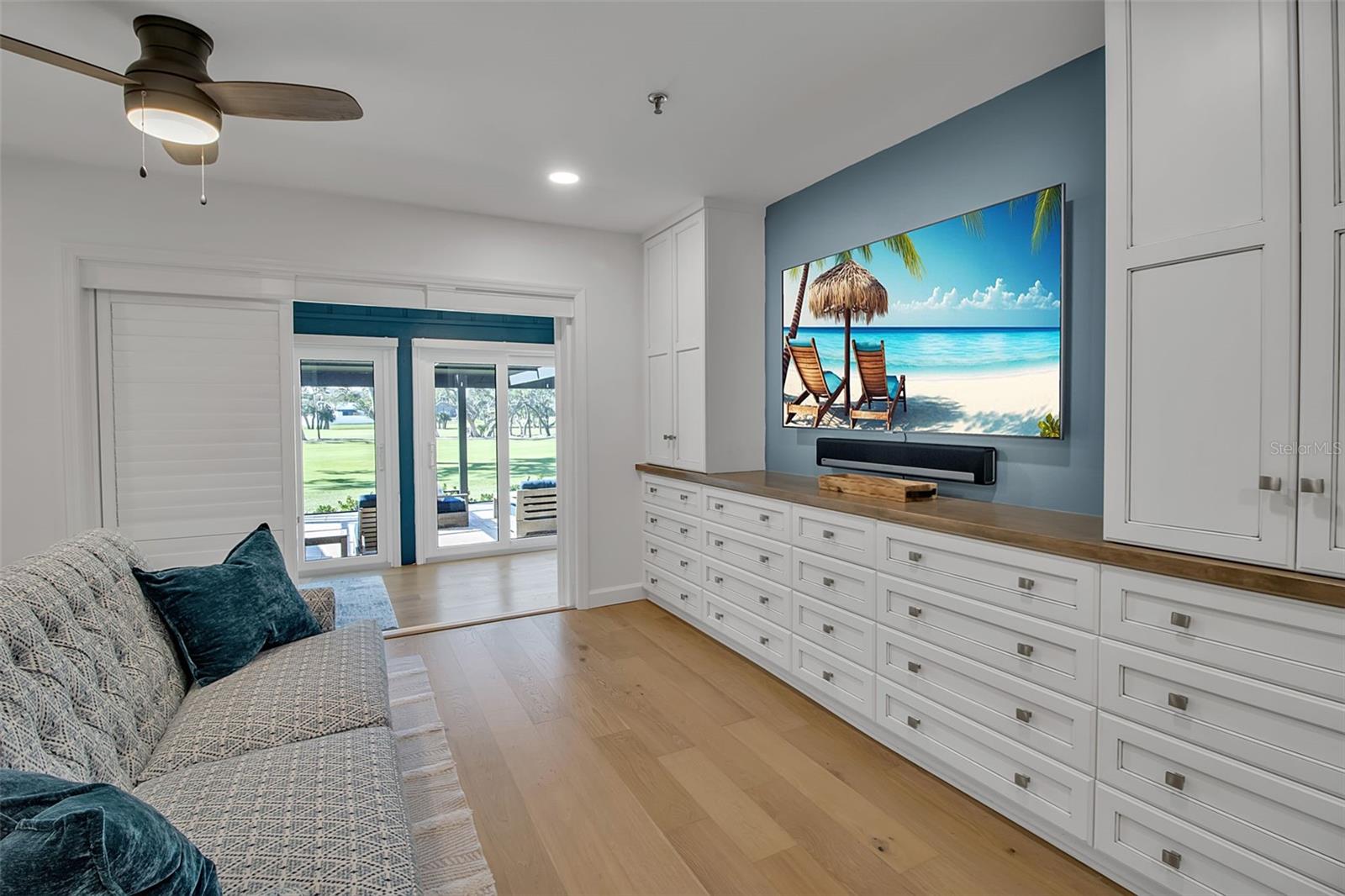 HARBOR OAKS PH I & II - Residential