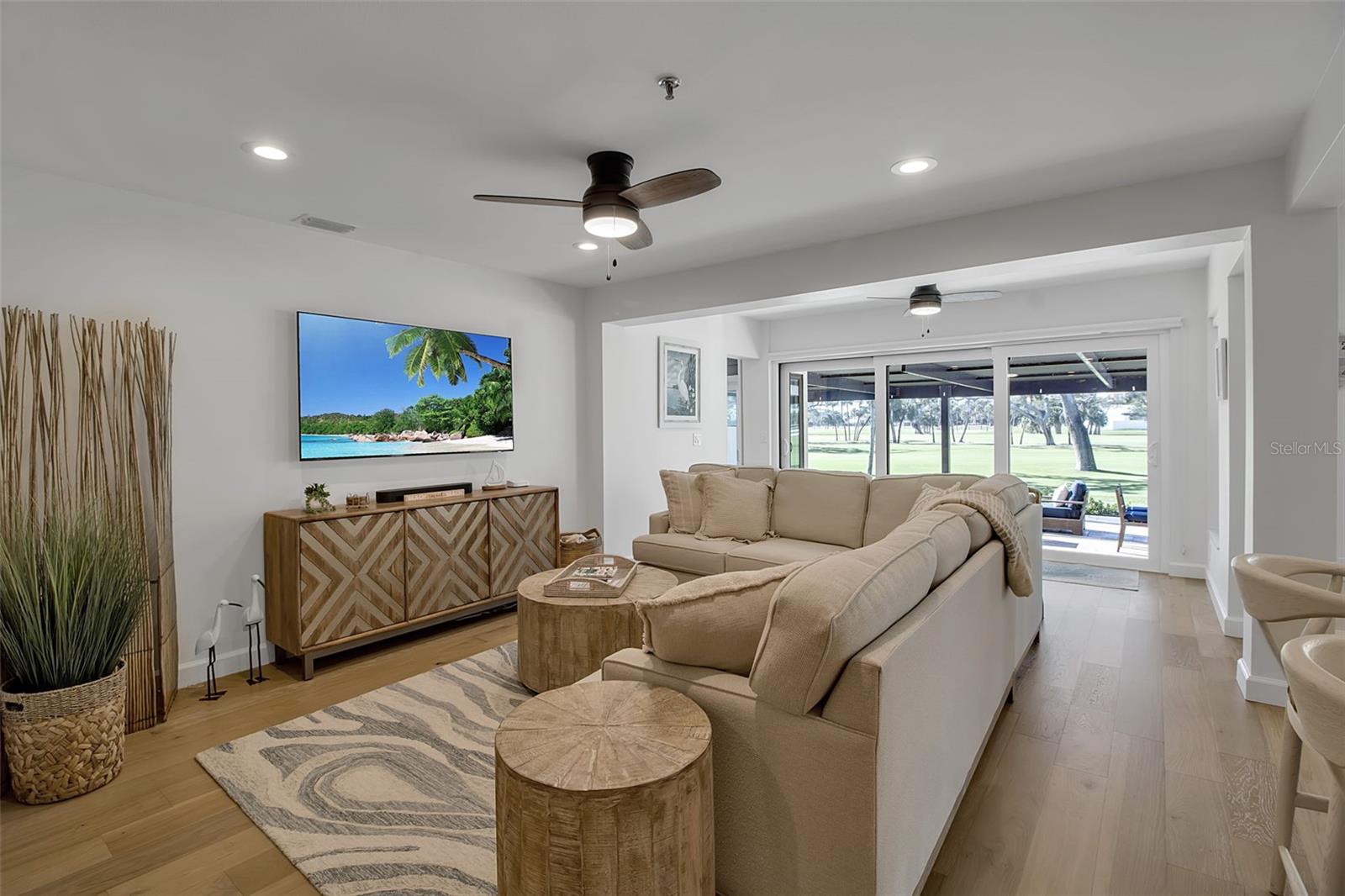 HARBOR OAKS PH I & II - Residential