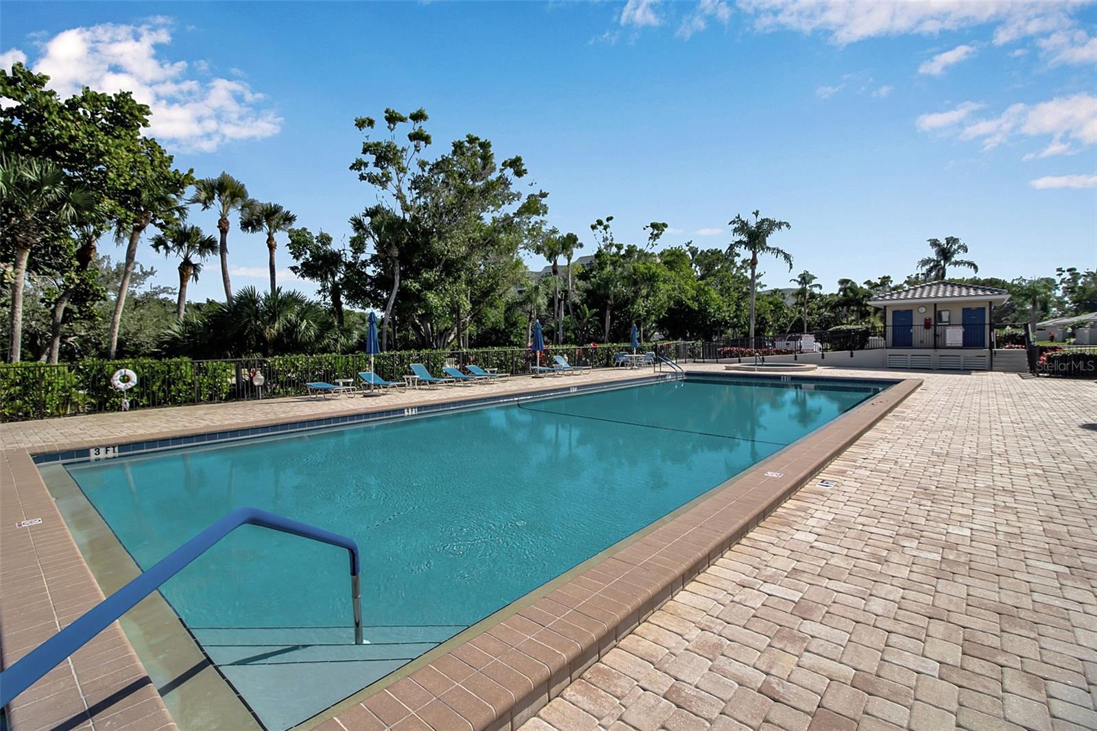 HARBOR OAKS PH I & II - Residential