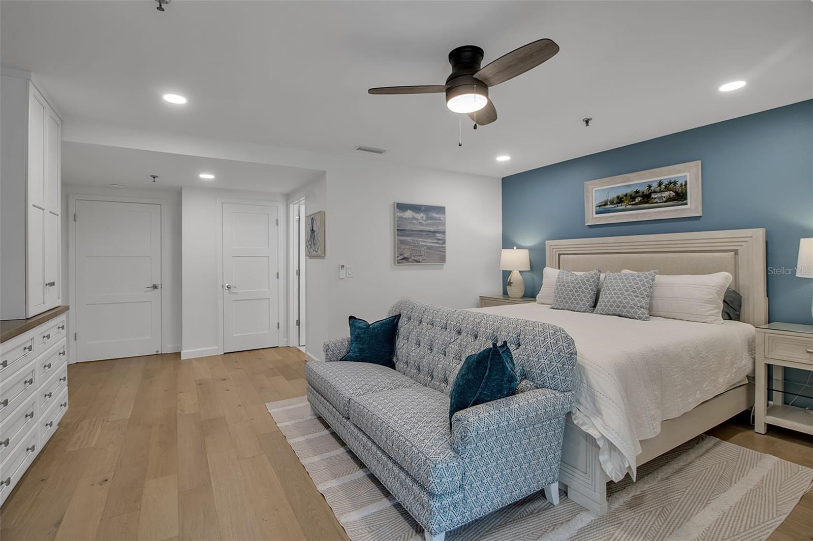 HARBOR OAKS PH I & II - Residential