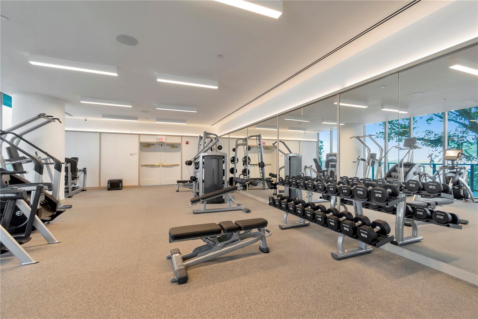 RITZ CARLTON RESIDENCES   BAY OAKS CONDOMINIUM - Residential