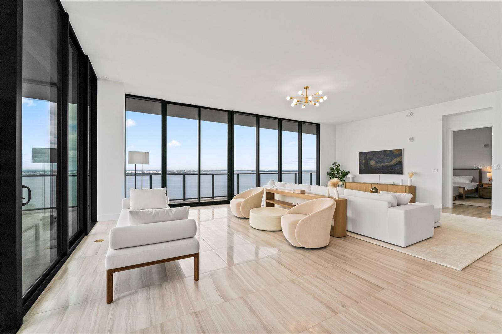 RITZ CARLTON RESIDENCES   BAY OAKS CONDOMINIUM - Residential