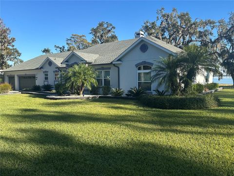 A home in FRUITLAND PARK