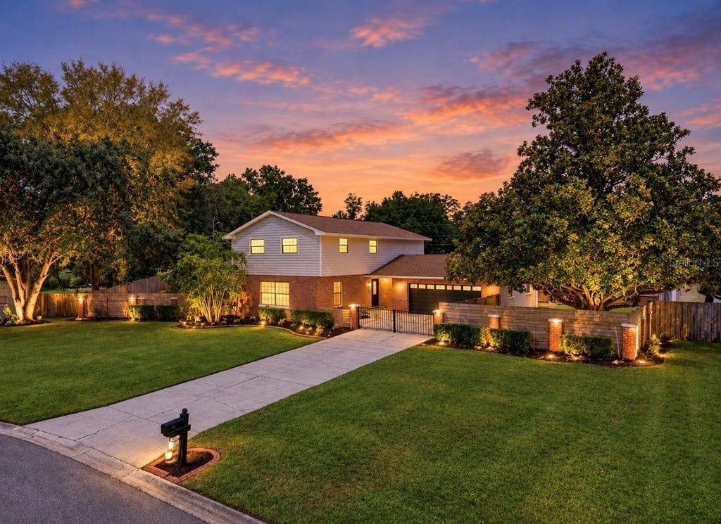 Photo of 2818 Springdell Circle, Valrico, FL 33596 (MLS # TB8552037)