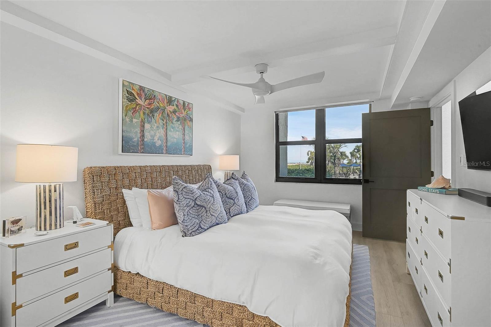 GULF & BAY CLUB PH 1 - Residential