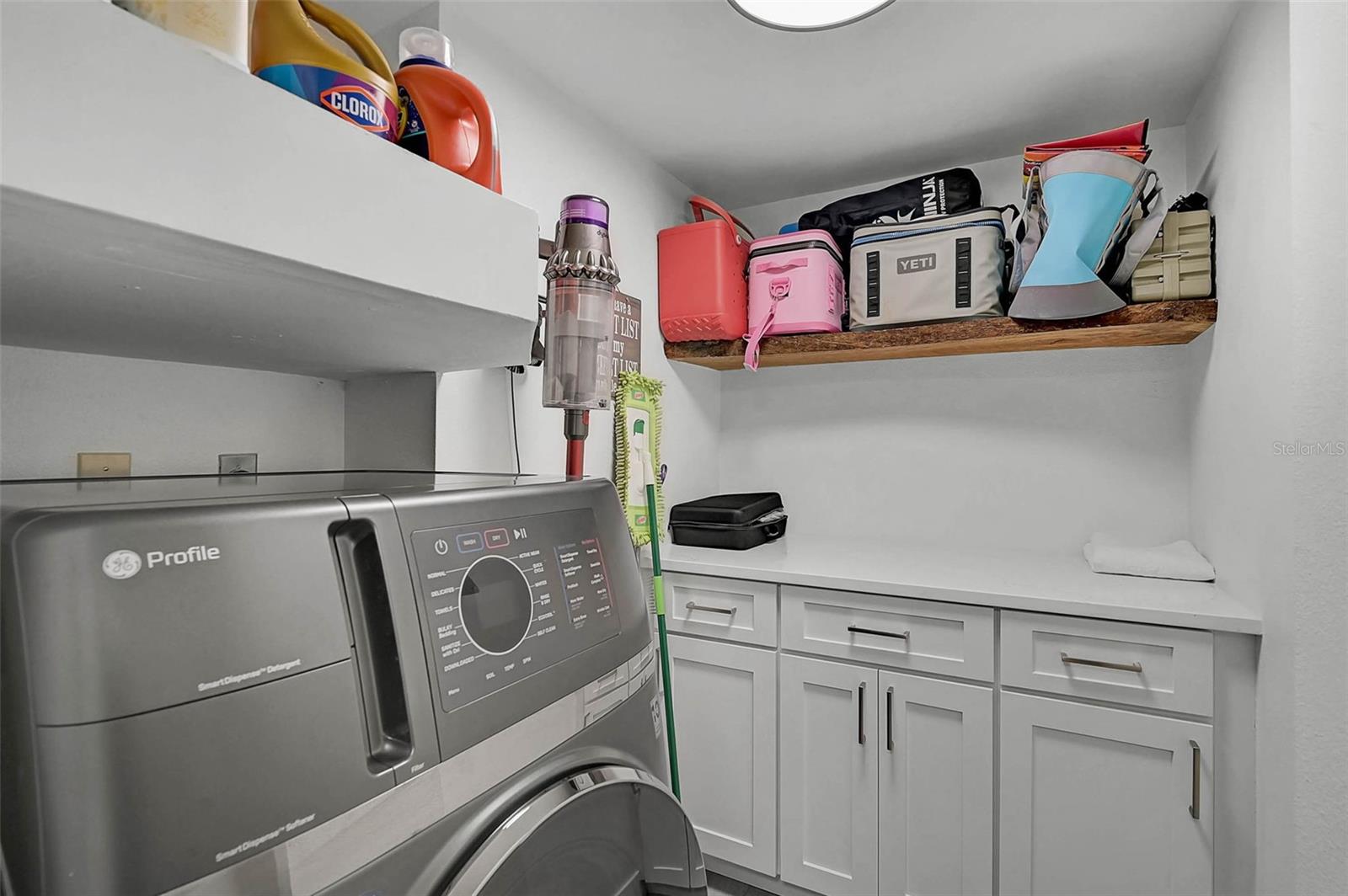 GULF & BAY CLUB PH 1 - Residential