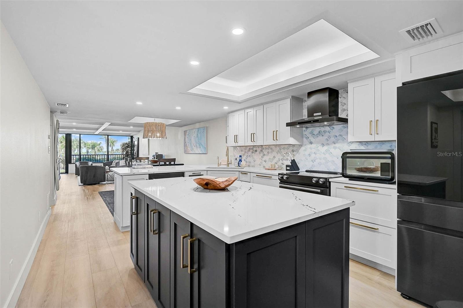 GULF & BAY CLUB PH 1 - Residential