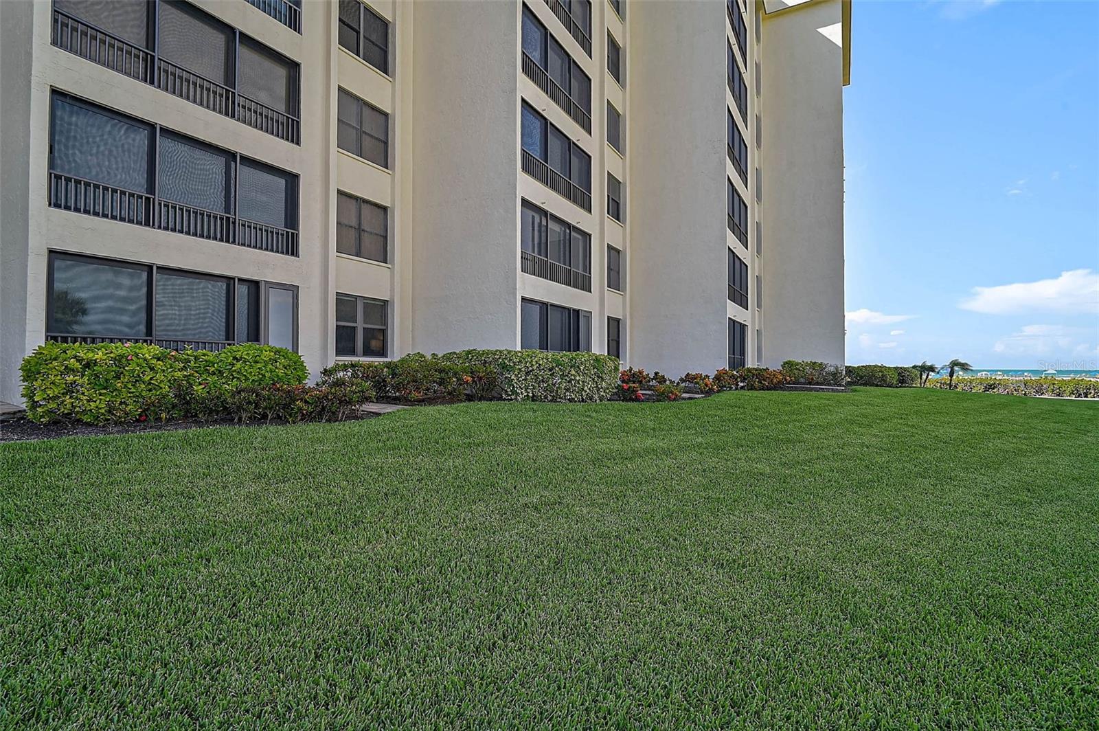 GULF & BAY CLUB PH 1 - Residential