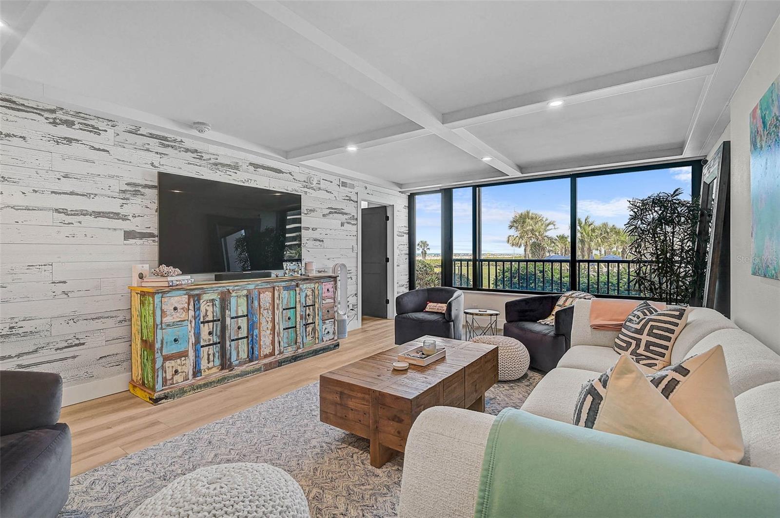 GULF & BAY CLUB PH 1 - Residential