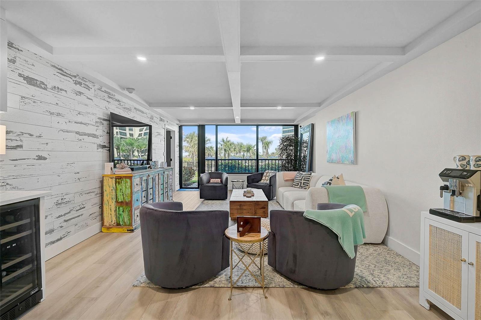 GULF & BAY CLUB PH 1 - Residential