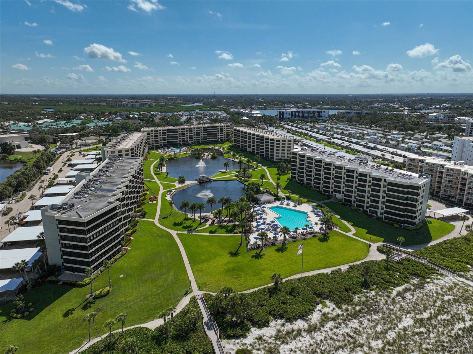 GULF & BAY CLUB PH 1 - Residential