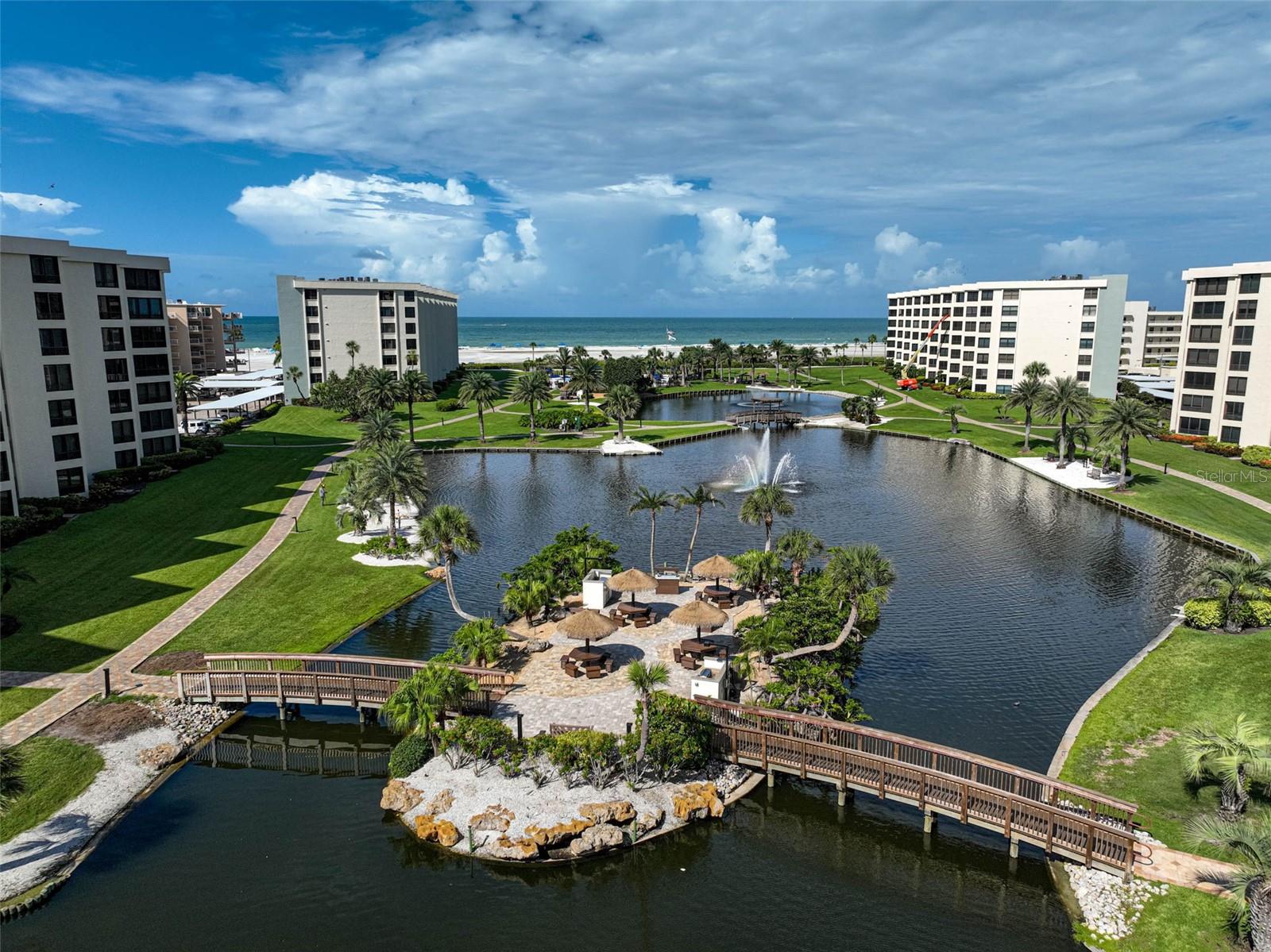 GULF & BAY CLUB PH 1 - Residential