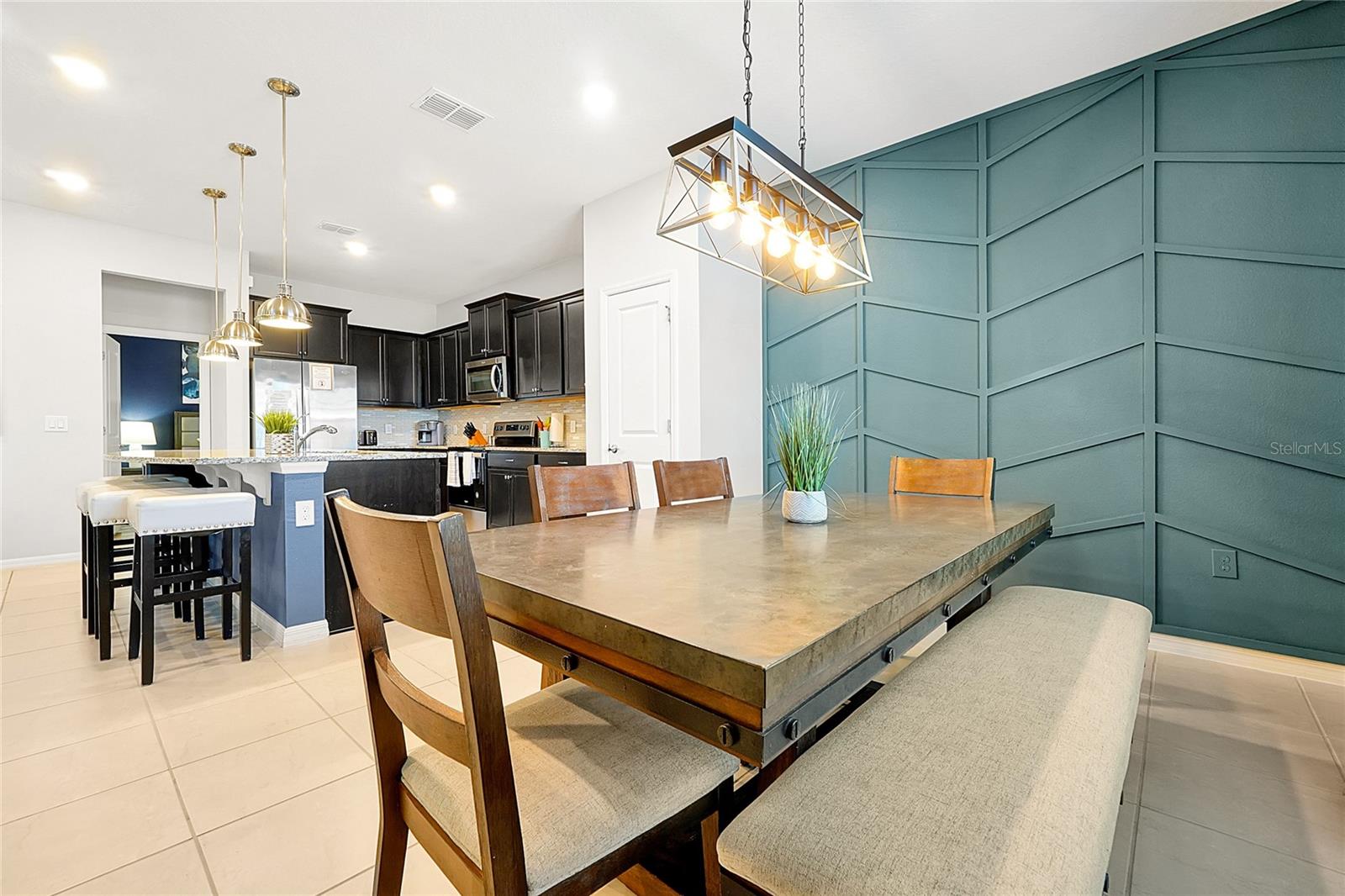 WINDSOR ISLAND RESORT - Residential