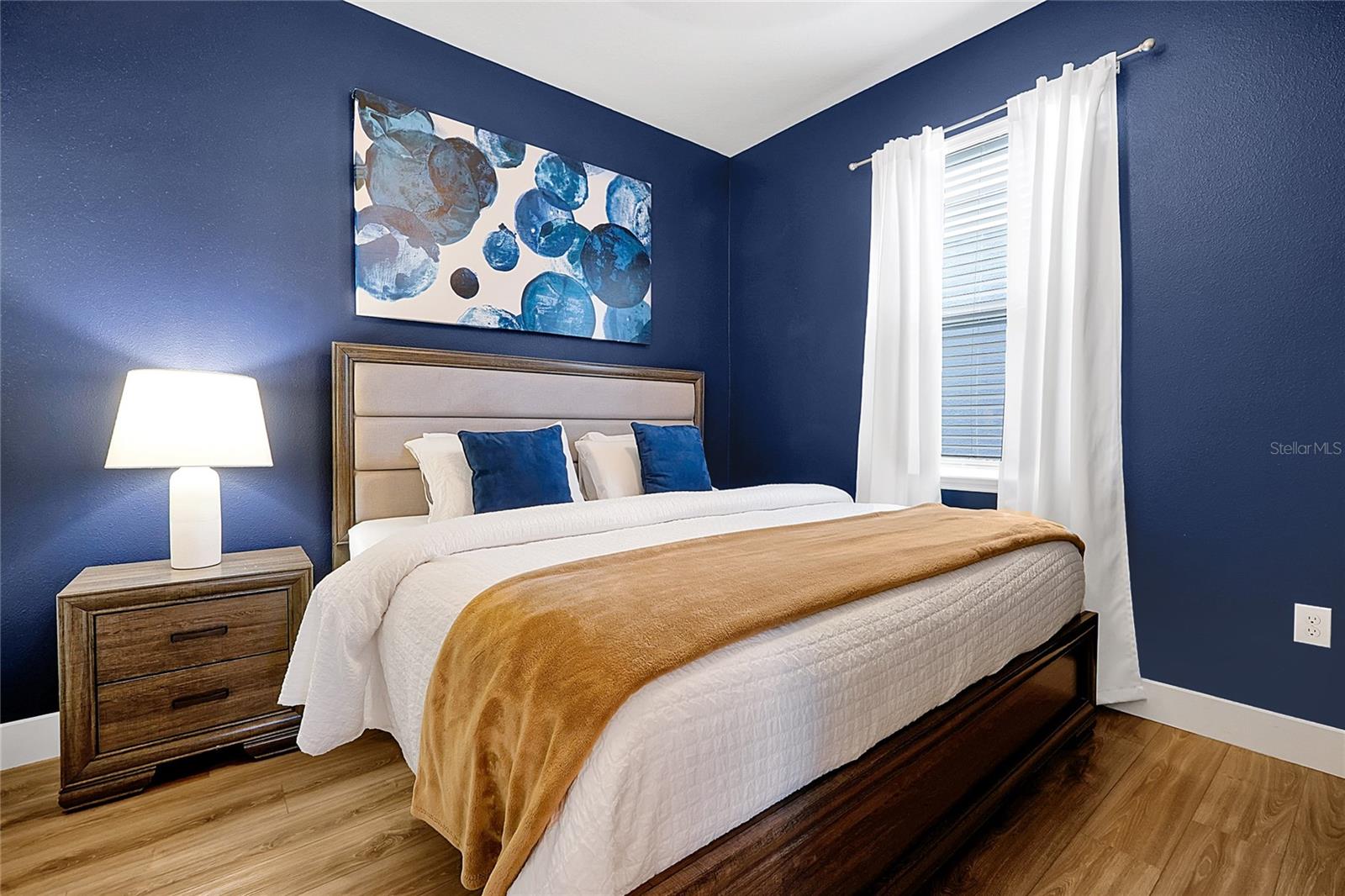 WINDSOR ISLAND RESORT - Residential