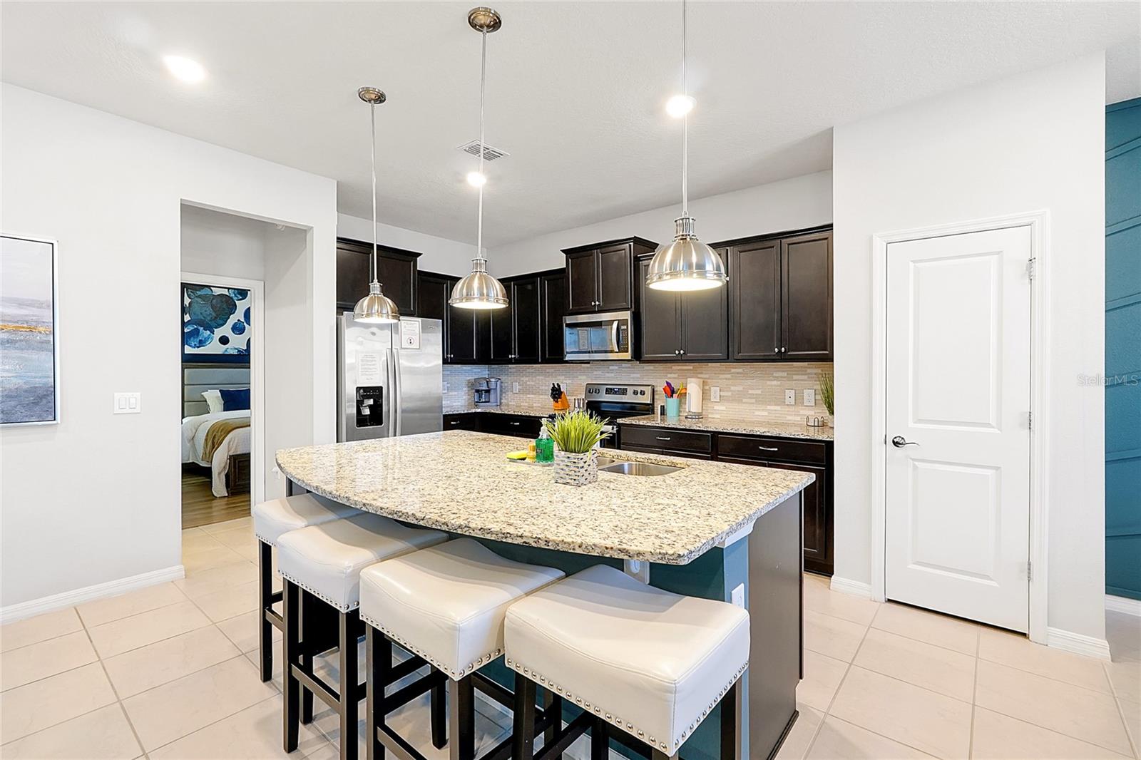 WINDSOR ISLAND RESORT - Residential