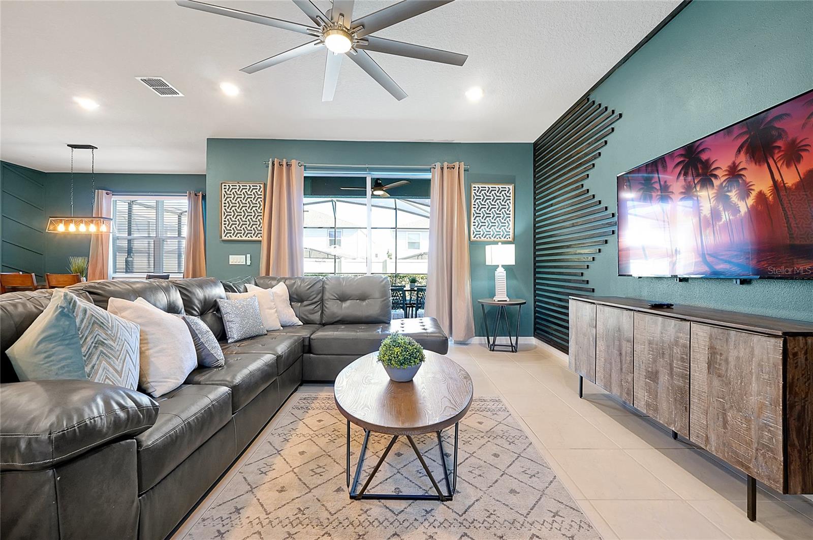 WINDSOR ISLAND RESORT - Residential