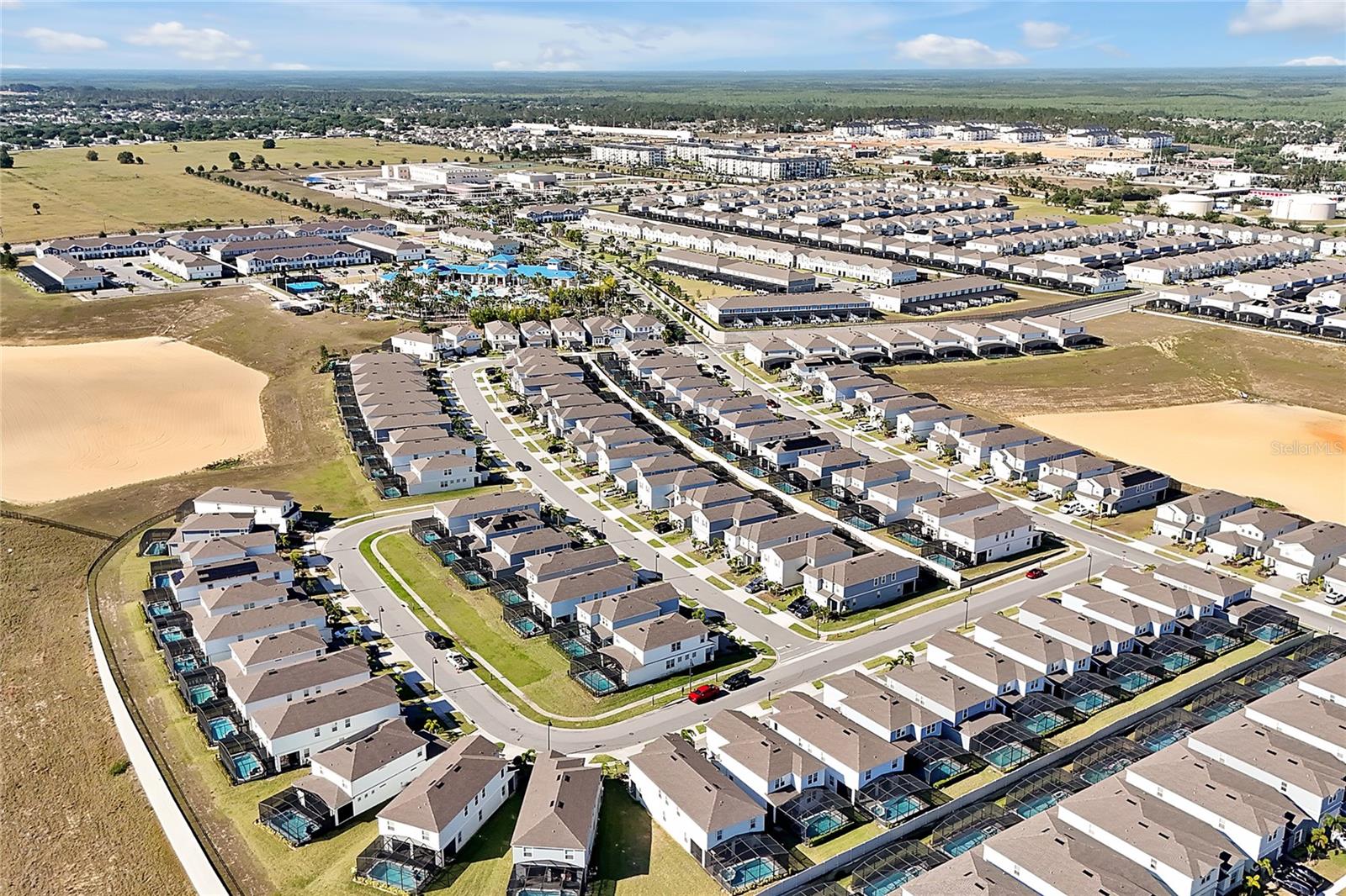 WINDSOR ISLAND RESORT - Residential