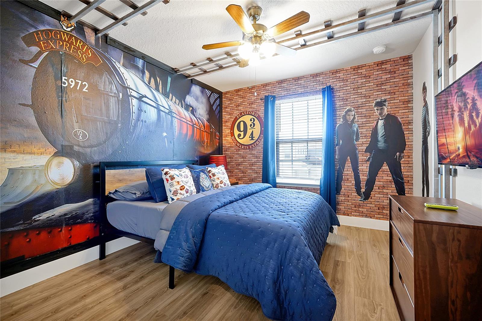 WINDSOR ISLAND RESORT - Residential