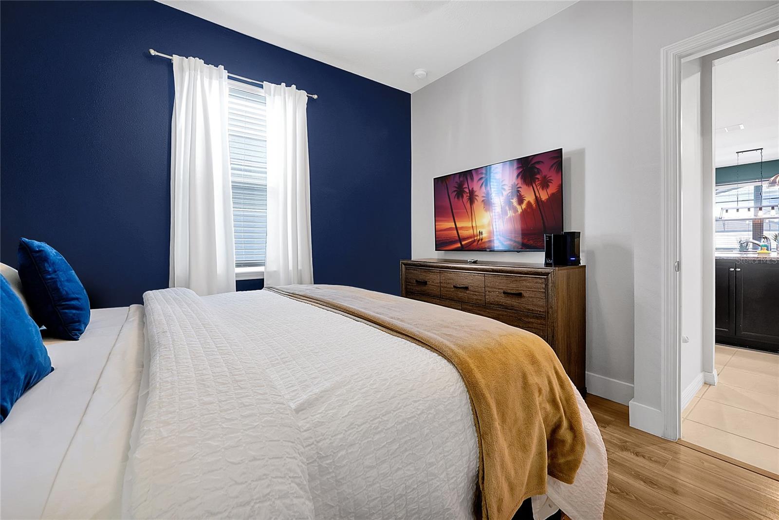 WINDSOR ISLAND RESORT - Residential