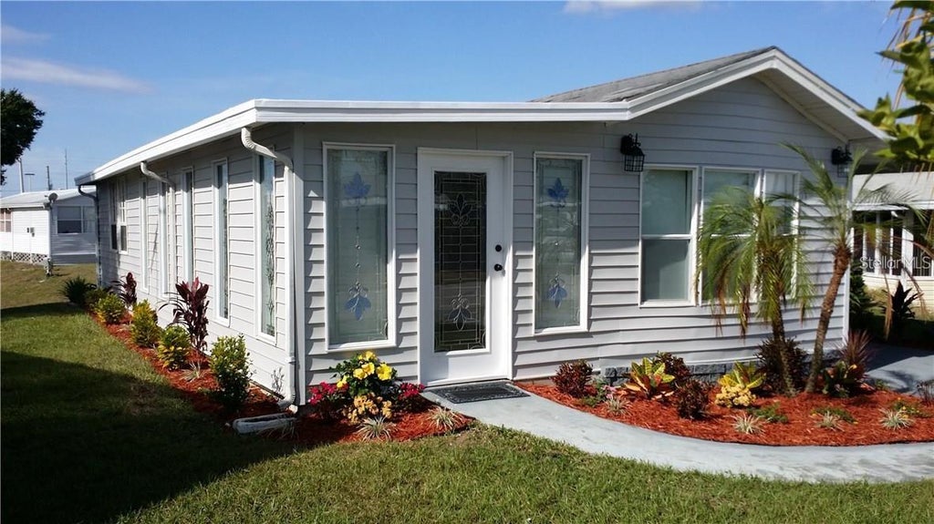 Photo of 50989 Highway 27 #79, Davenport, FL 33897 (MLS # S5151778)