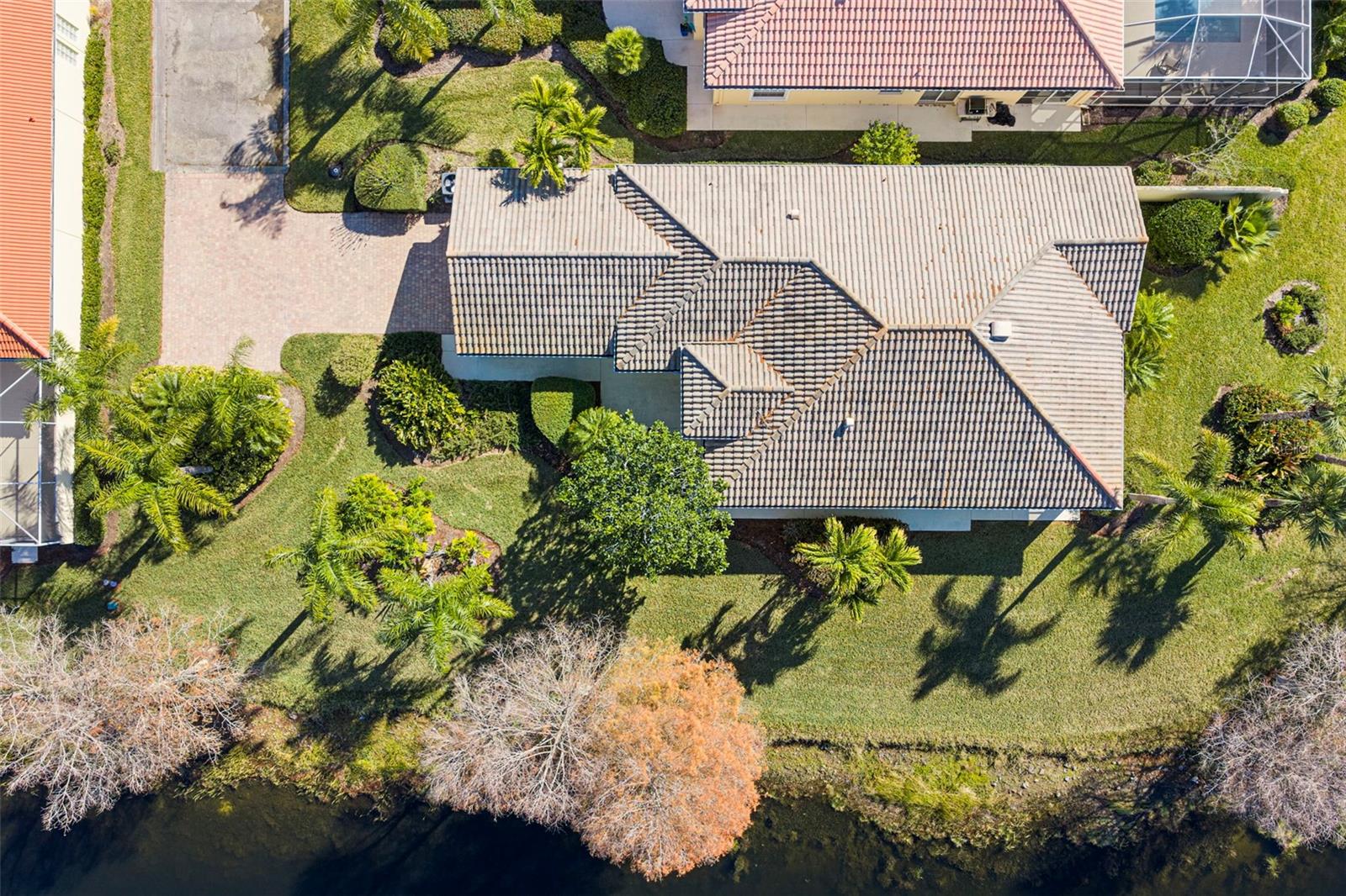 VILLAGEWALK - Residential