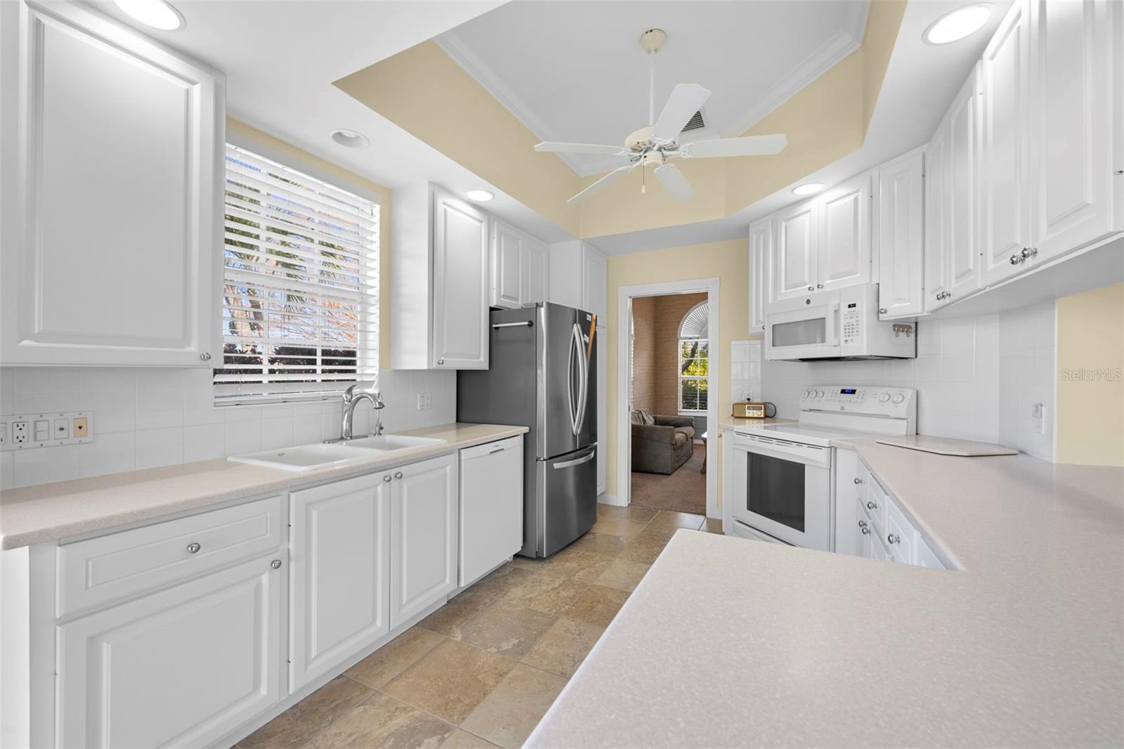 VILLAGEWALK - Residential