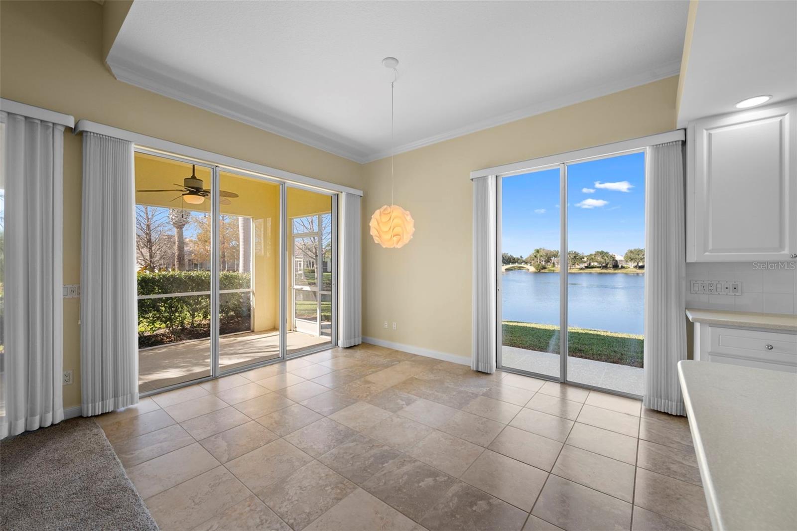 VILLAGEWALK - Residential