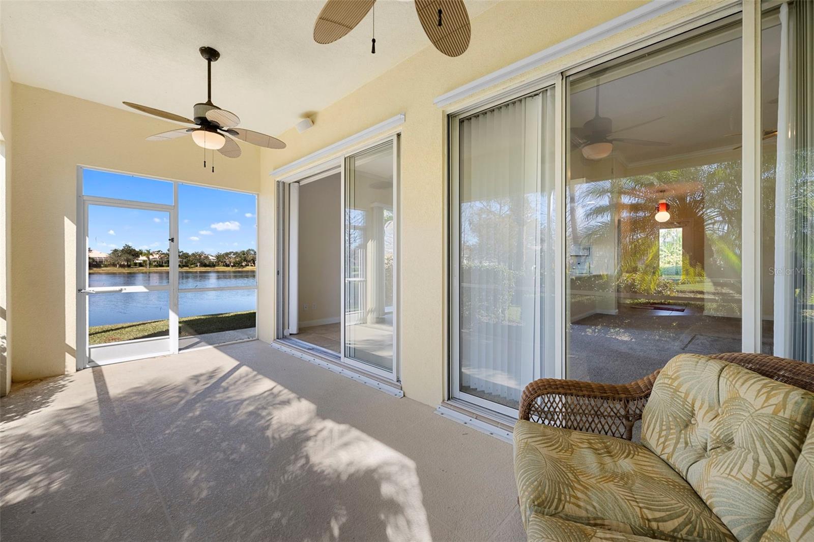 VILLAGEWALK - Residential