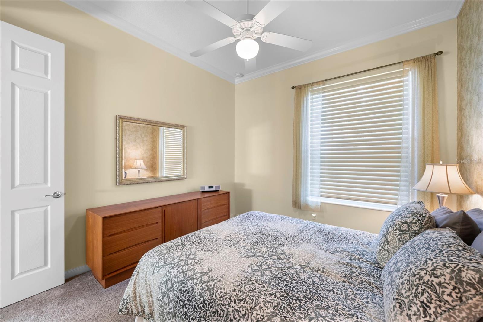 VILLAGEWALK - Residential