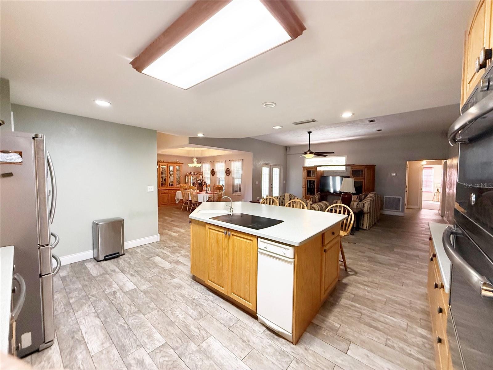 LANCASTER ESTATES - Residential